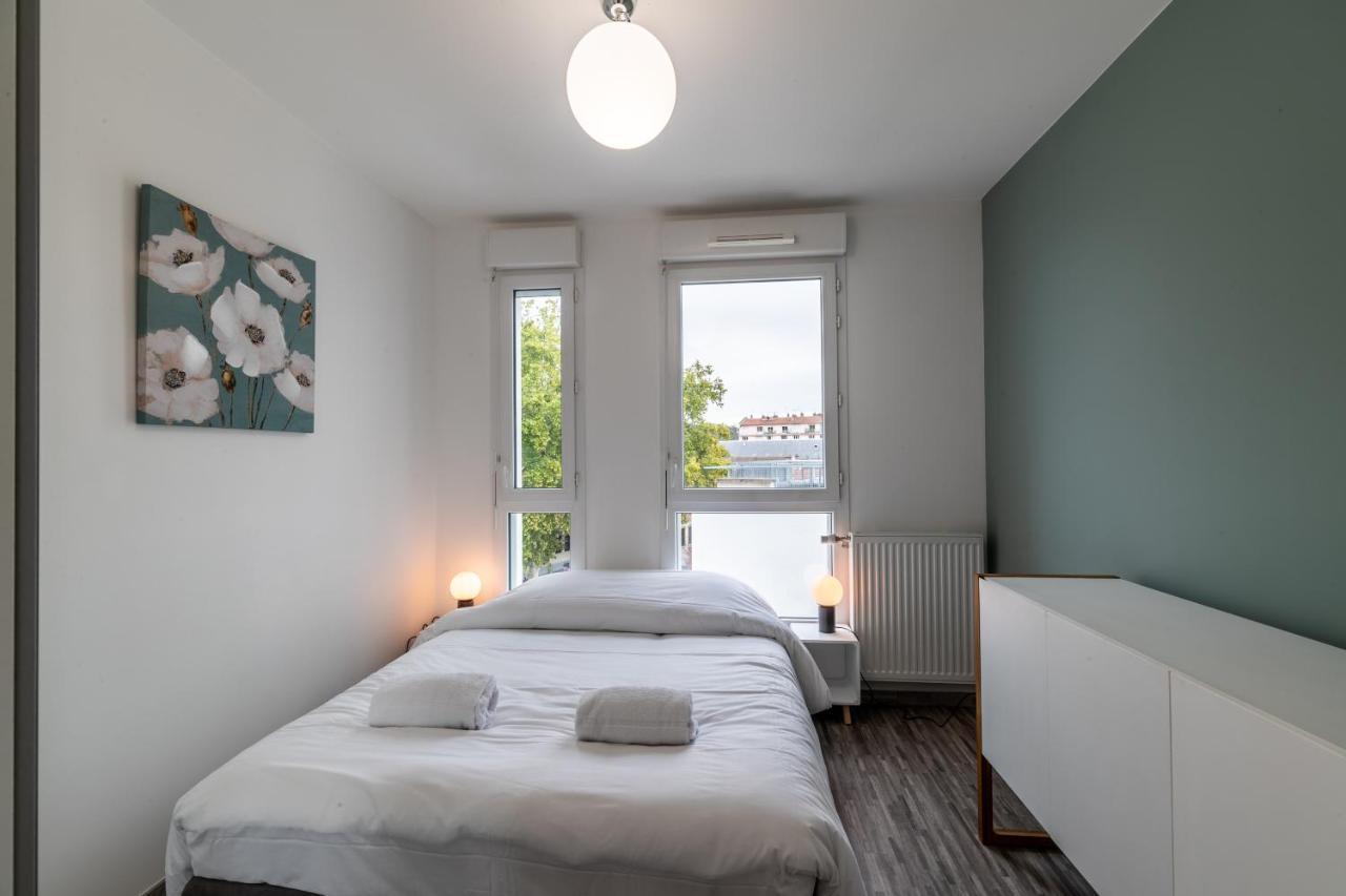 Be My Home - Les Mots Bleus Lyon Bagian luar foto