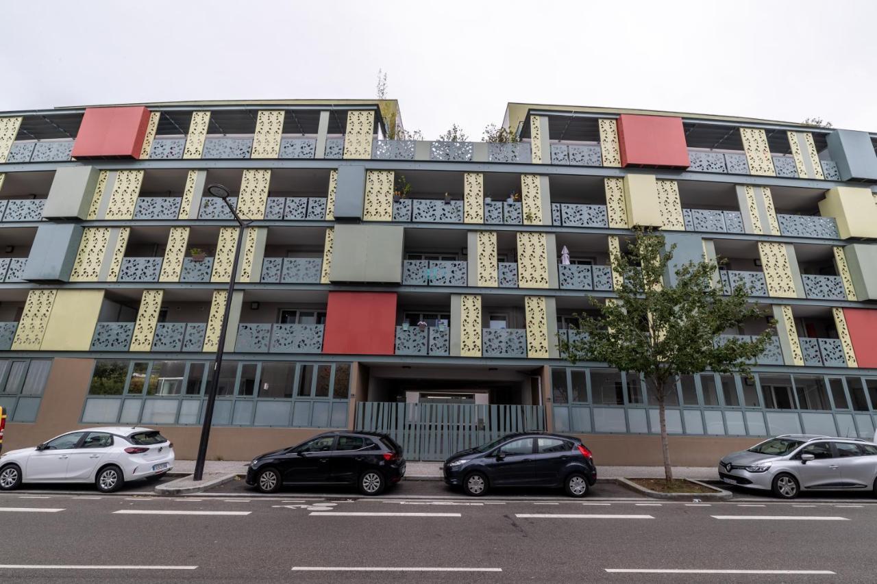 Be My Home - Les Mots Bleus Lyon Bagian luar foto