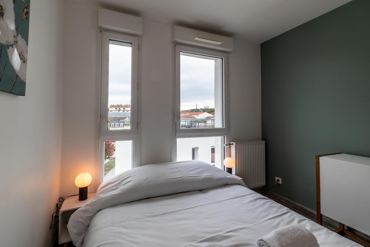 Be My Home - Les Mots Bleus Lyon Bagian luar foto