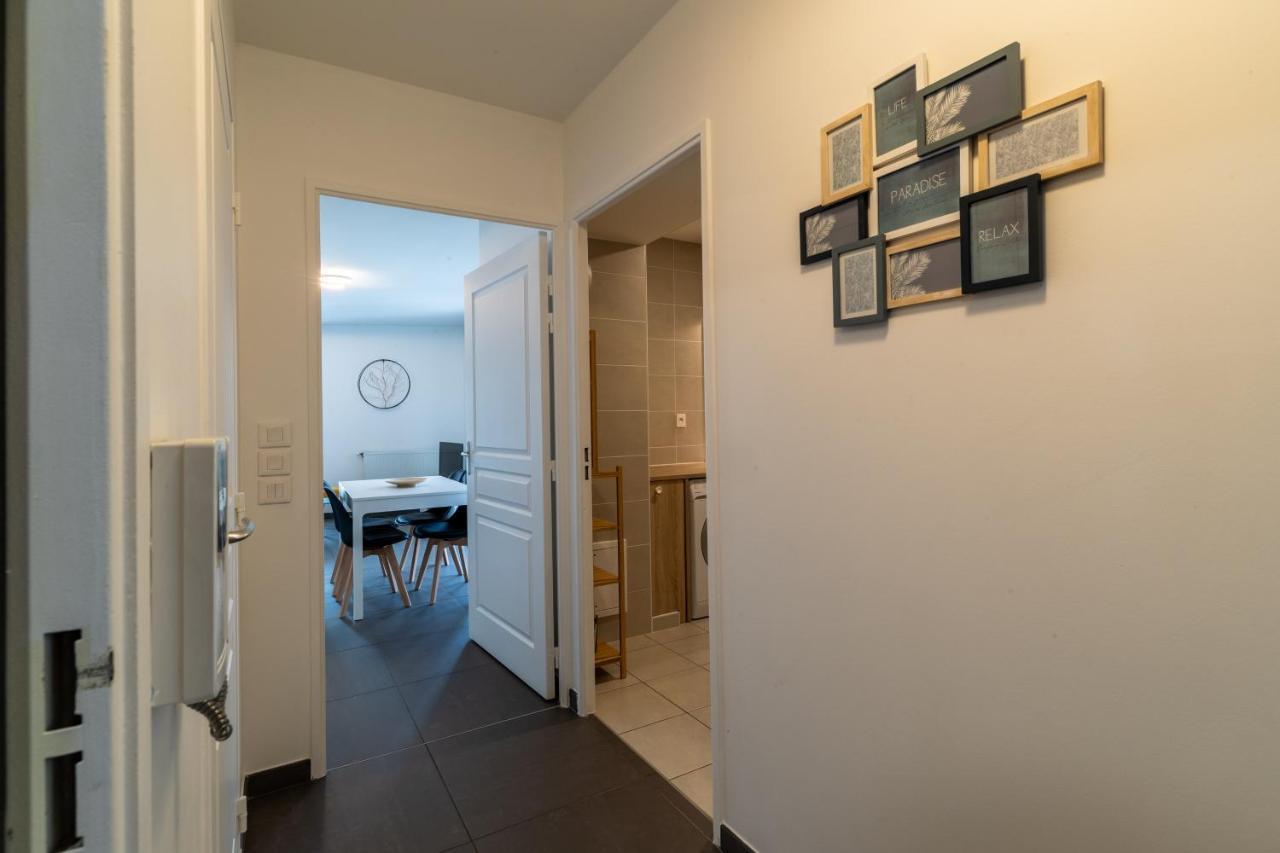 Be My Home - Les Mots Bleus Lyon Bagian luar foto